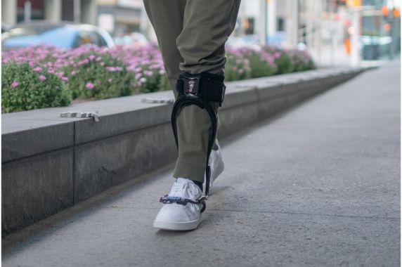 Jaka orteza na opadającą stopę do codziennego stosowania?